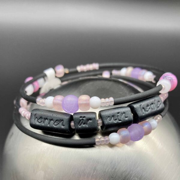 trust armband rosa/lila herren är min herde