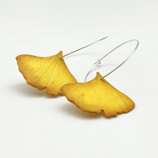The Artist - Örhänge -Löv Ginkgo Gul Creol