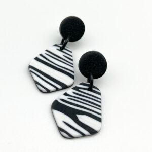 Creator svart örhänge